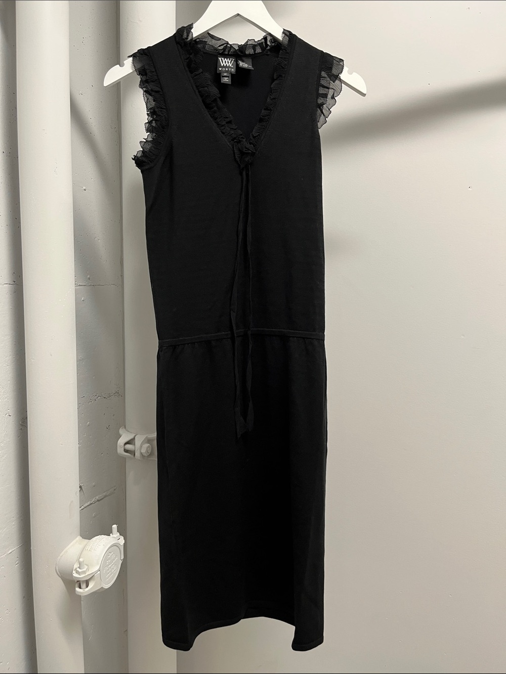 Worth Black Sleeveless V-Neck Midi Dress with Ruffle Trim